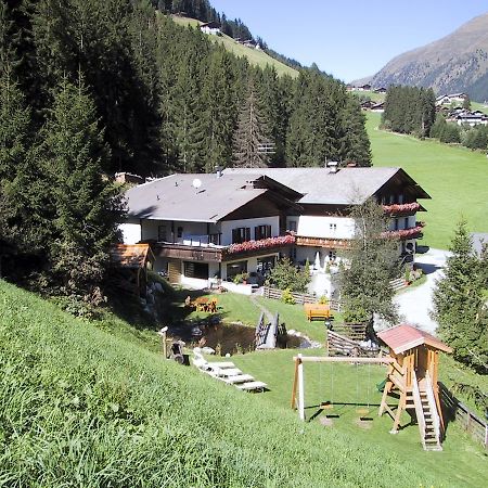 Hotel Pension Leitenhof Santa Maddalena in Casies Esterno foto