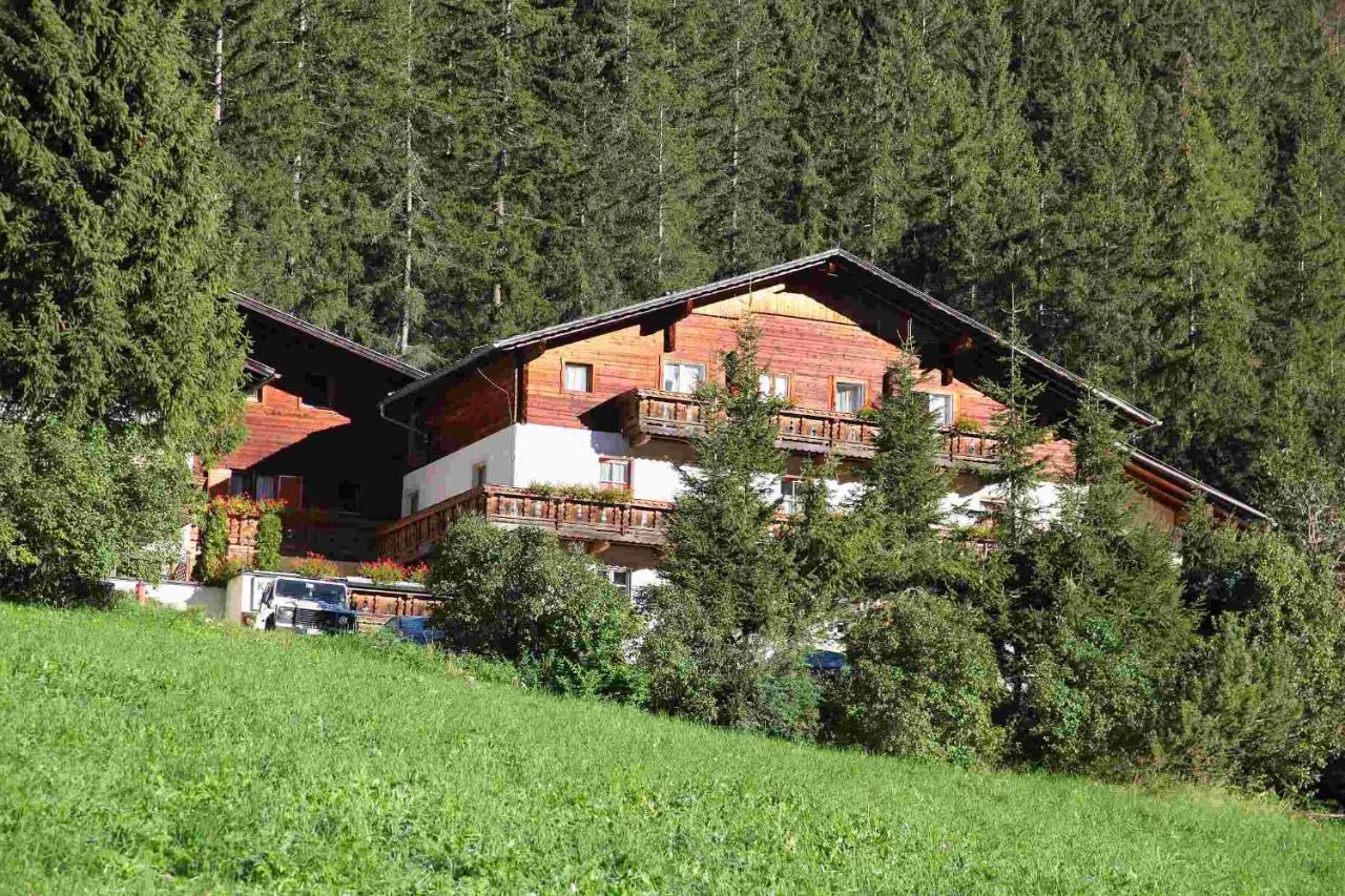 Hotel Pension Leitenhof Santa Maddalena in Casies Esterno foto