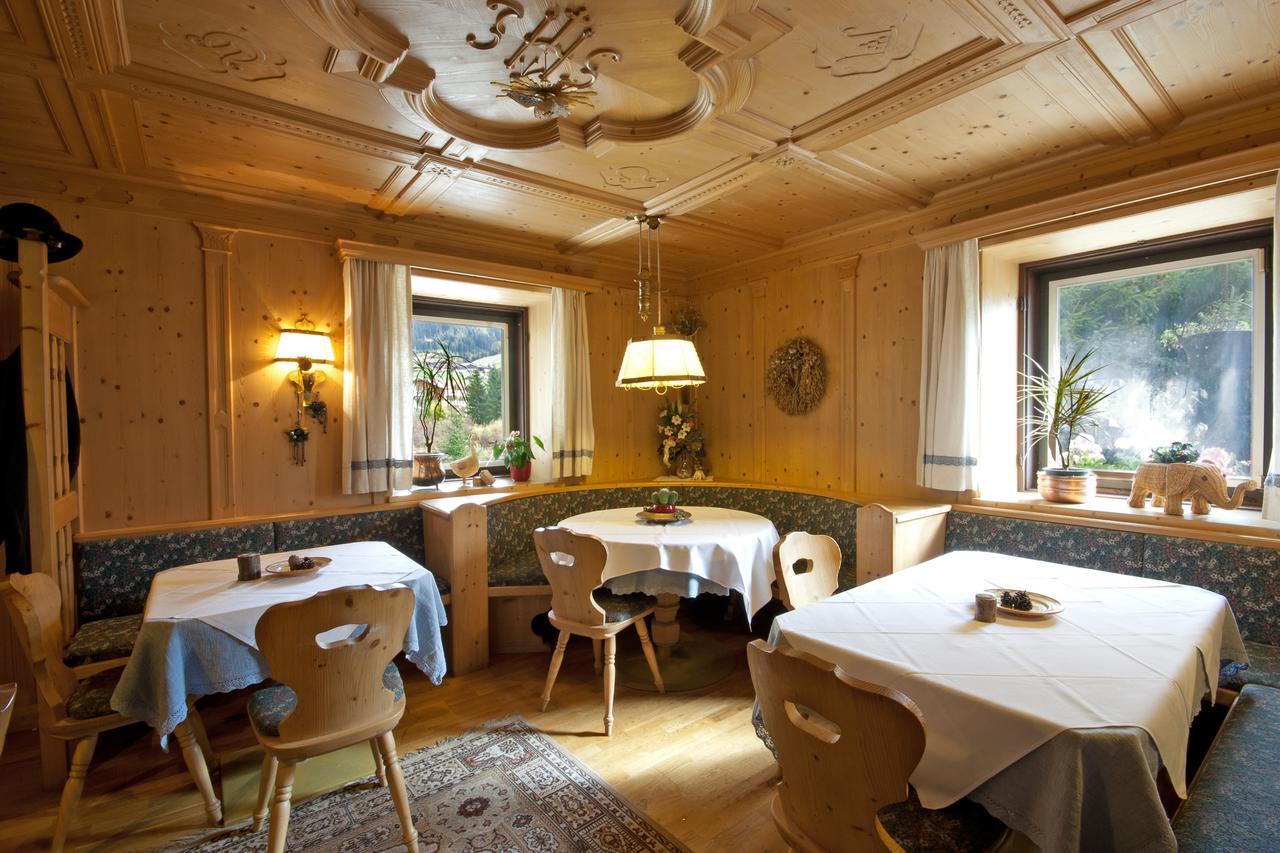 Hotel Pension Leitenhof Santa Maddalena in Casies Esterno foto